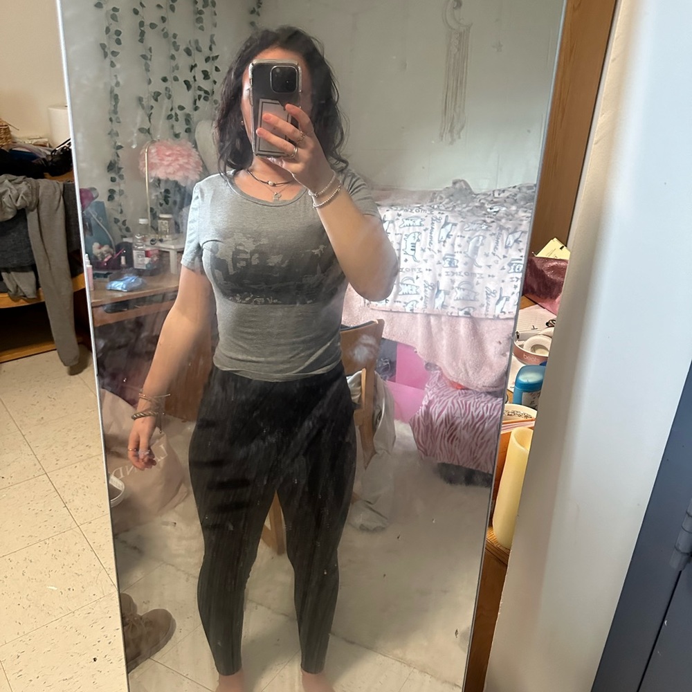 Graphic tee